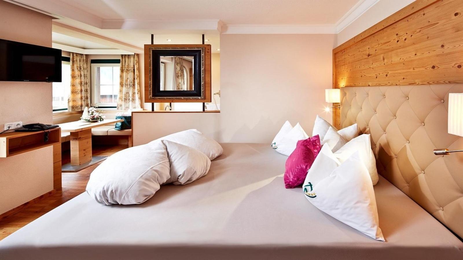 Sylvana'S Wohlfuehl Hotel Mayrhofen Zewnętrze zdjęcie